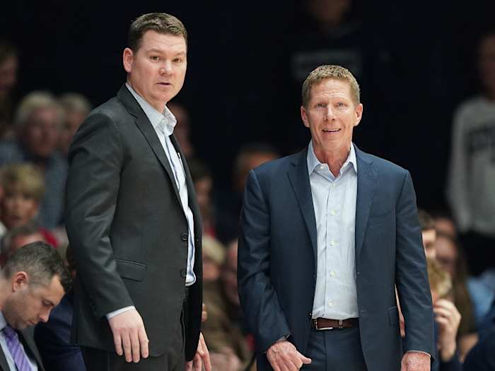 Gonzaga assistant Tommy Lloyd with coach Mark Few